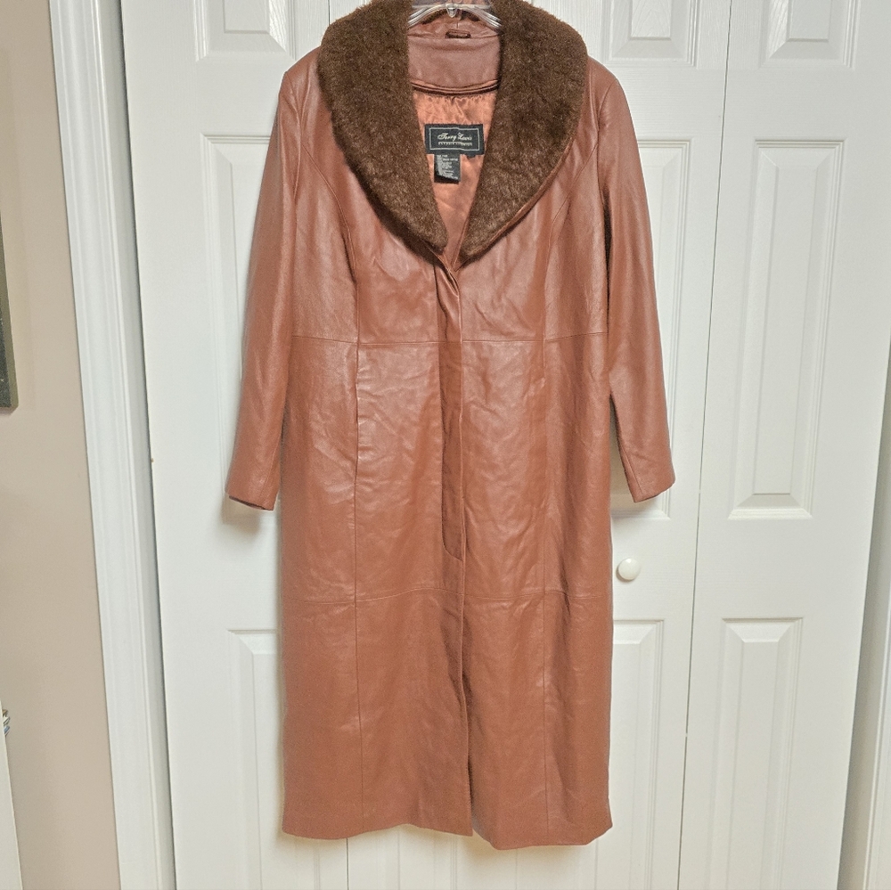 Terry Lewis Classic Luxuries Leather Jacket - Brown